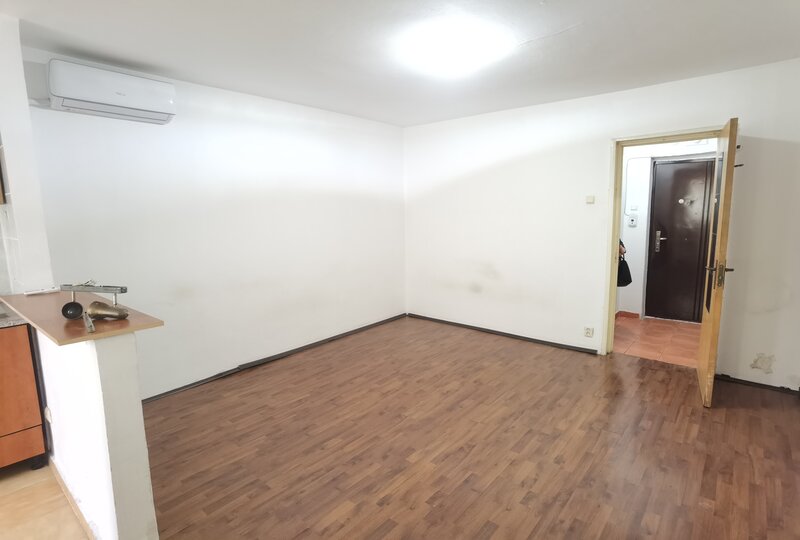 Titan, Costin Georgian metrou